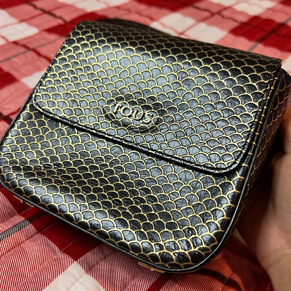 Japanese Style Cross-body Leather Bag